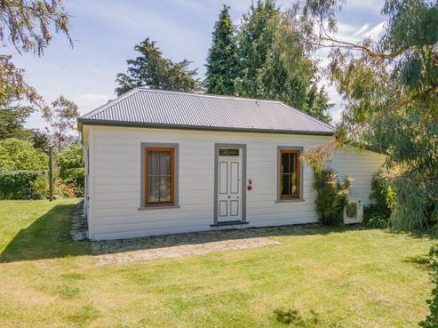 1512 Livingstone-duntroon Road, North Otago Surrounds