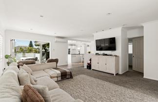 71 Oceanview Road, Mount Maunganui