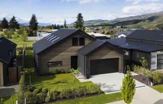 31 Magnum Drive, Cromwell