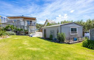 61 Pinedale Crescent, Riversdale