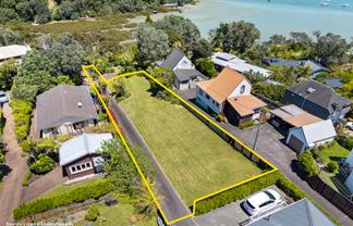2/37 Beach Haven Road, Beach Haven
