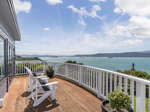 22 Tai Paku Paku Road, Karaka Bays
