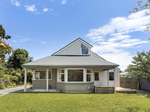 10 Golf Links Road, Carters Beach