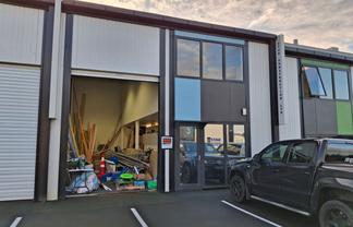 High Stud Warehouse and Office, 120 sqm