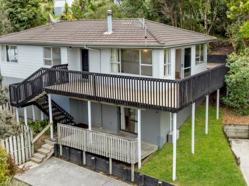 69 Vandeleur Avenue, Birkdale