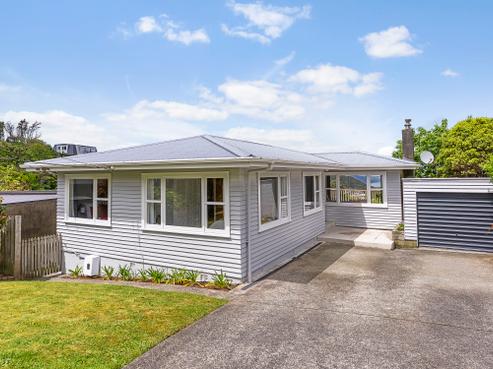 3 Cotswold Crescent, Newlands