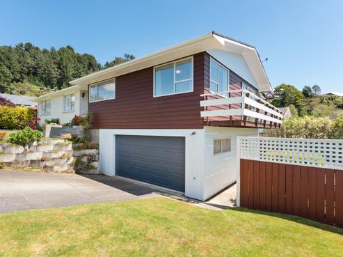 1 Dunrobin Grove, Silverstream