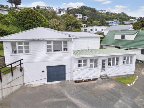 8 Ohariu Road, Johnsonville