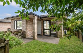 3/11 Lawford Place, Mangere