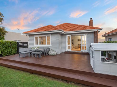 6 Barrack Road, Mount Wellington