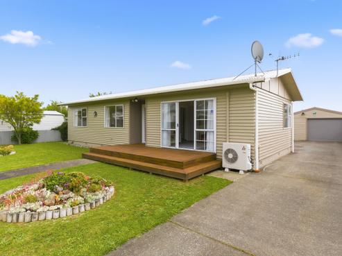 14 Solway Street, Levin