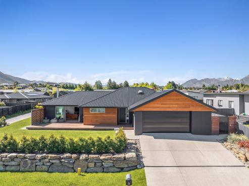 9 Brewster Crescent, Lake Hawea