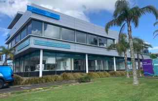High-Profile Ground Floor Office or Showroom 