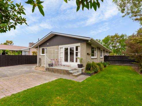 2/37 Lochee Road, Upper Riccarton