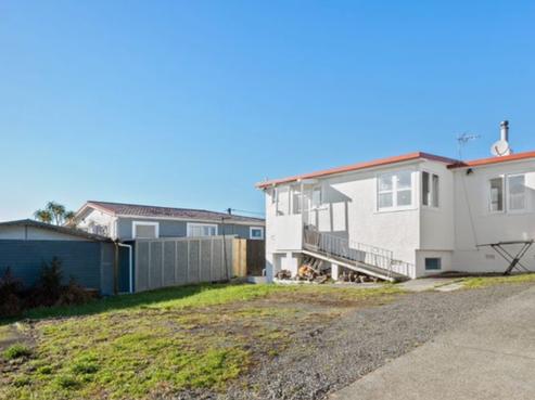 223 Sturges Road, Henderson