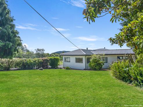105 Portland Road, Portland