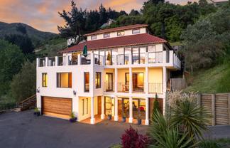 16A Dudley Road, Lyttelton