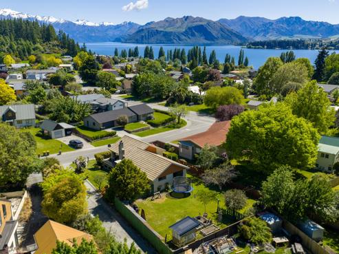 3 Heuchan Lane, Wanaka
