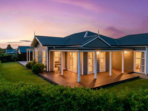 53 Cupola Crescent, Richmond