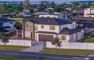 48 Eighth View Avenue, Beachlands