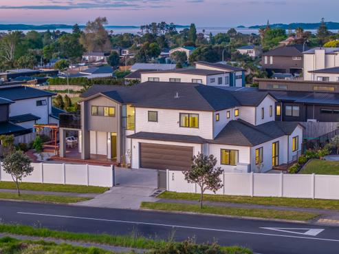 48 Eighth View Avenue, Beachlands