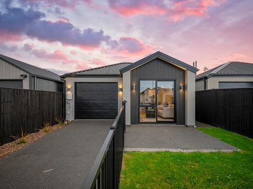 54 River Stone Drive, Halswell
