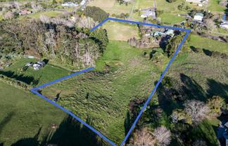42 Taha Road, Waimauku