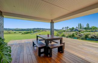 22 Awatiro Drive, Kaukapakapa