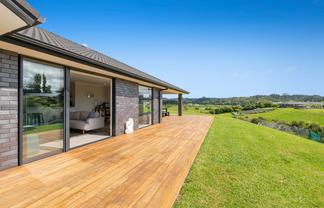 22 Awatiro Drive, Kaukapakapa