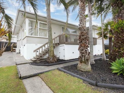 70 Barrys Road, Glendene