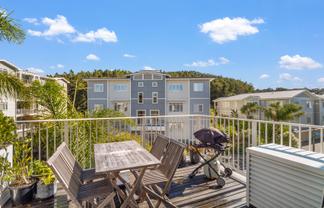 5 Eaves Bush Parade, Orewa
