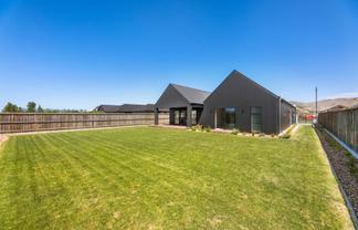 10 Whareatea Road, Redwoodtown