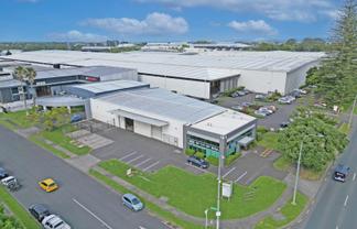 PRIME CORNER SITE ON HIGHBROOK
