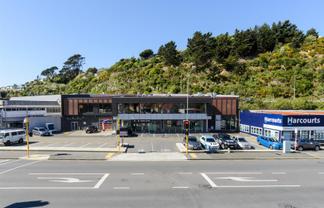 Standout Commercial Site