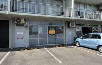 Convenient compact commercial - Tenant incentives!