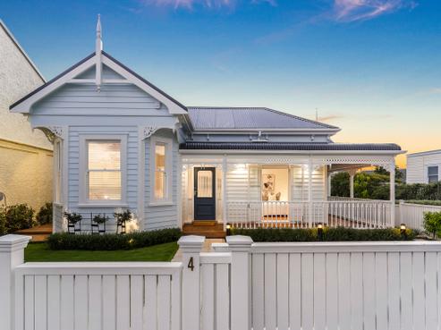 4 Clarence Road, Northcote Point