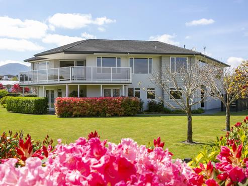 19 Magnolia Rise, Waipahihi
