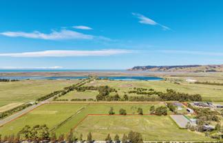 136 Hardings Road, Riverlands