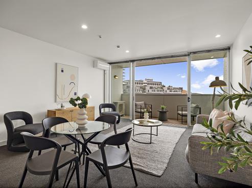 4/2A Fisher-point Drive, Auckland Central