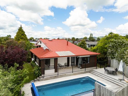 5 Raleigh Street, Leamington
