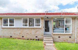 2/295A Blockhouse Bay Road, Avondale