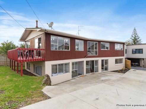 16 Manuka Road, Glenfield