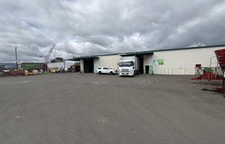 Rear tenancy warehouse for lease!