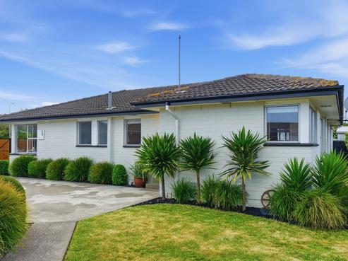 11 Tie Place, Hornby