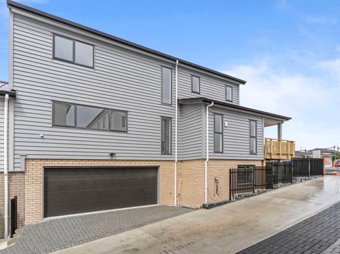 135A Te Atatu Road, Te Atatu South