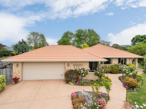 45 Malthouse Crescent, Brightwater