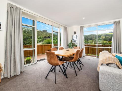102 Norwood Street, Normanby