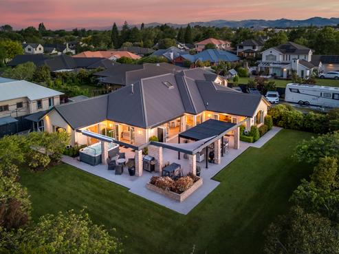 208 Cavendish Road, Casebrook