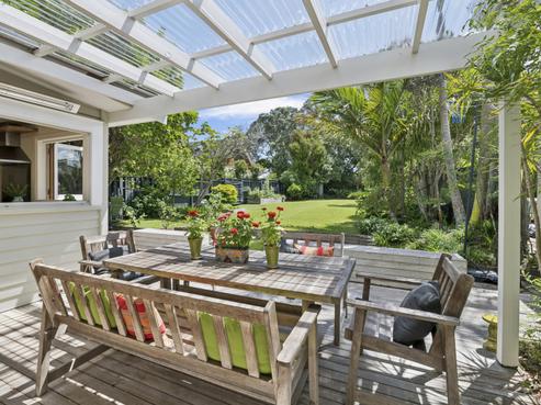 142 Queen Street, Northcote Point