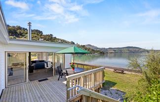 20 Te Wharau Lane, Charteris Bay